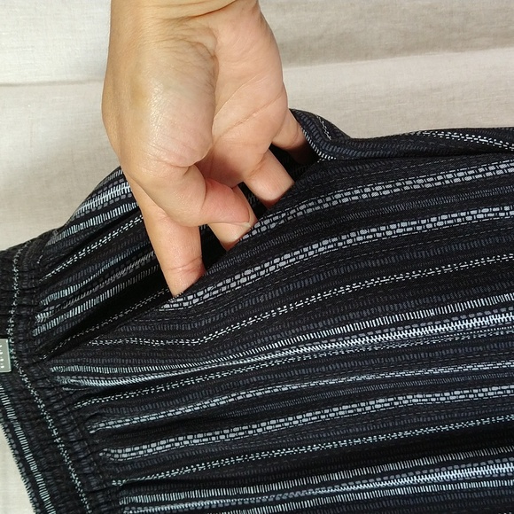 Jessica Simpson cardie stripped pants - Picture 8 of 17